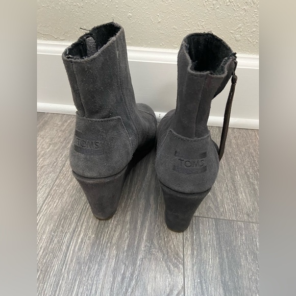 toms gray booties